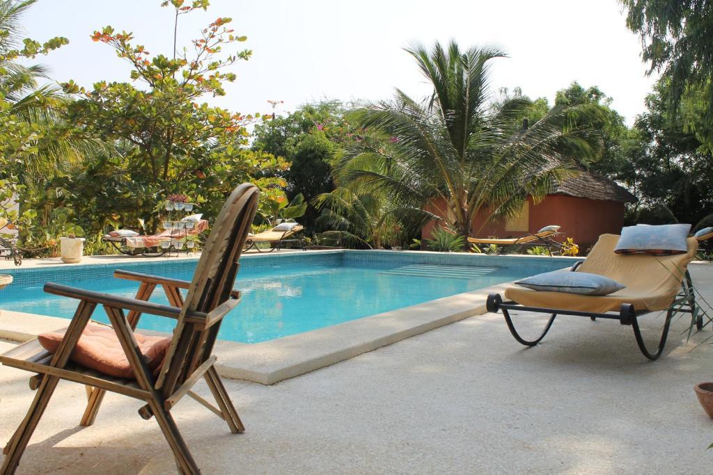 Lampsar Lodge Ndiongo ภายนอก รูปภาพ